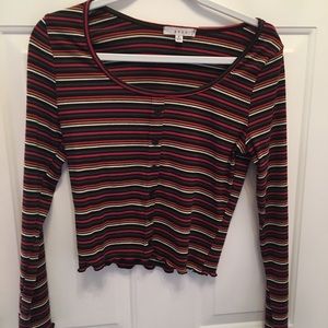 Gaze M long sleeve,cropped, striped scoop neck